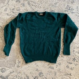 Barbour lambs wool sweater. Green